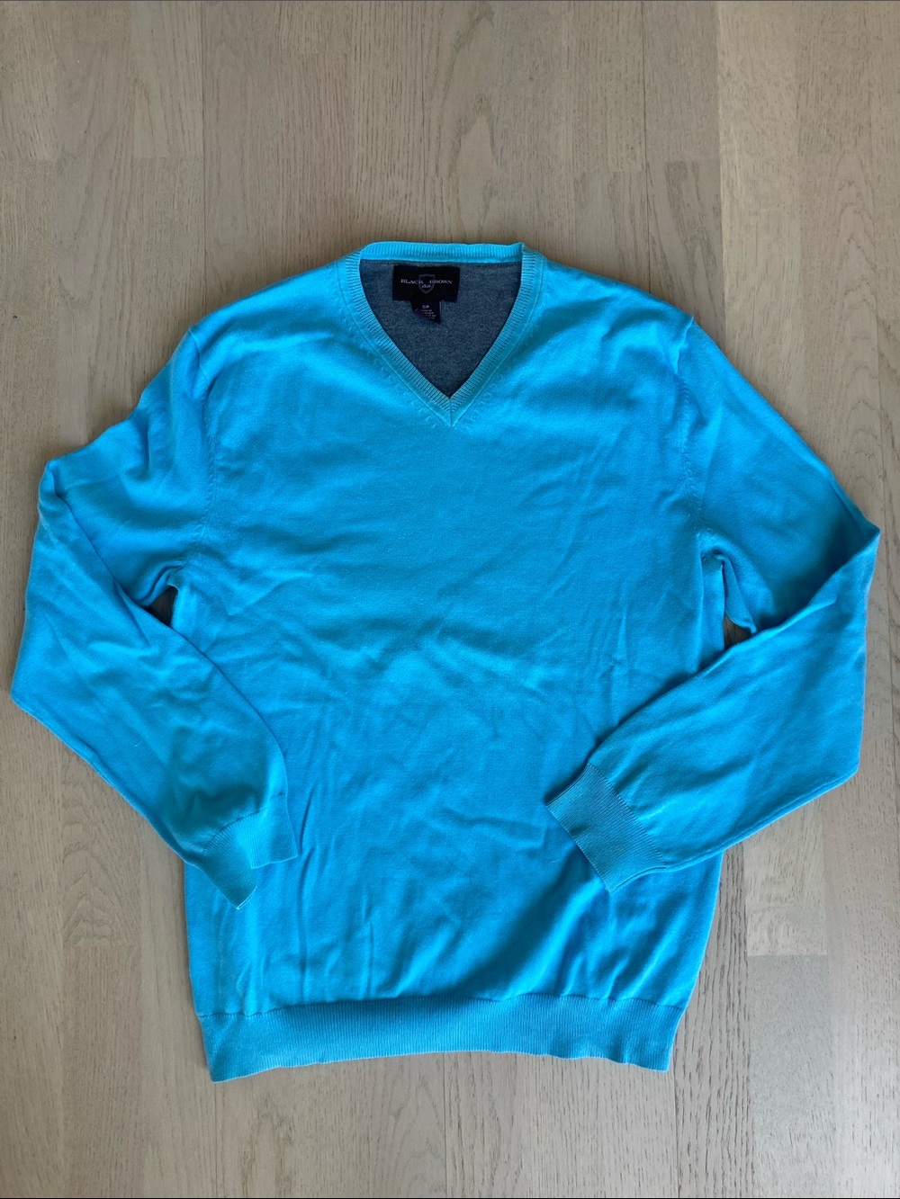 Men's V-Neck Sweater